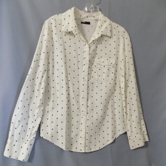 black and white polka dot button down shirt - Picture 1 of 3